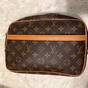 Louis Vuitton Reporter PM
